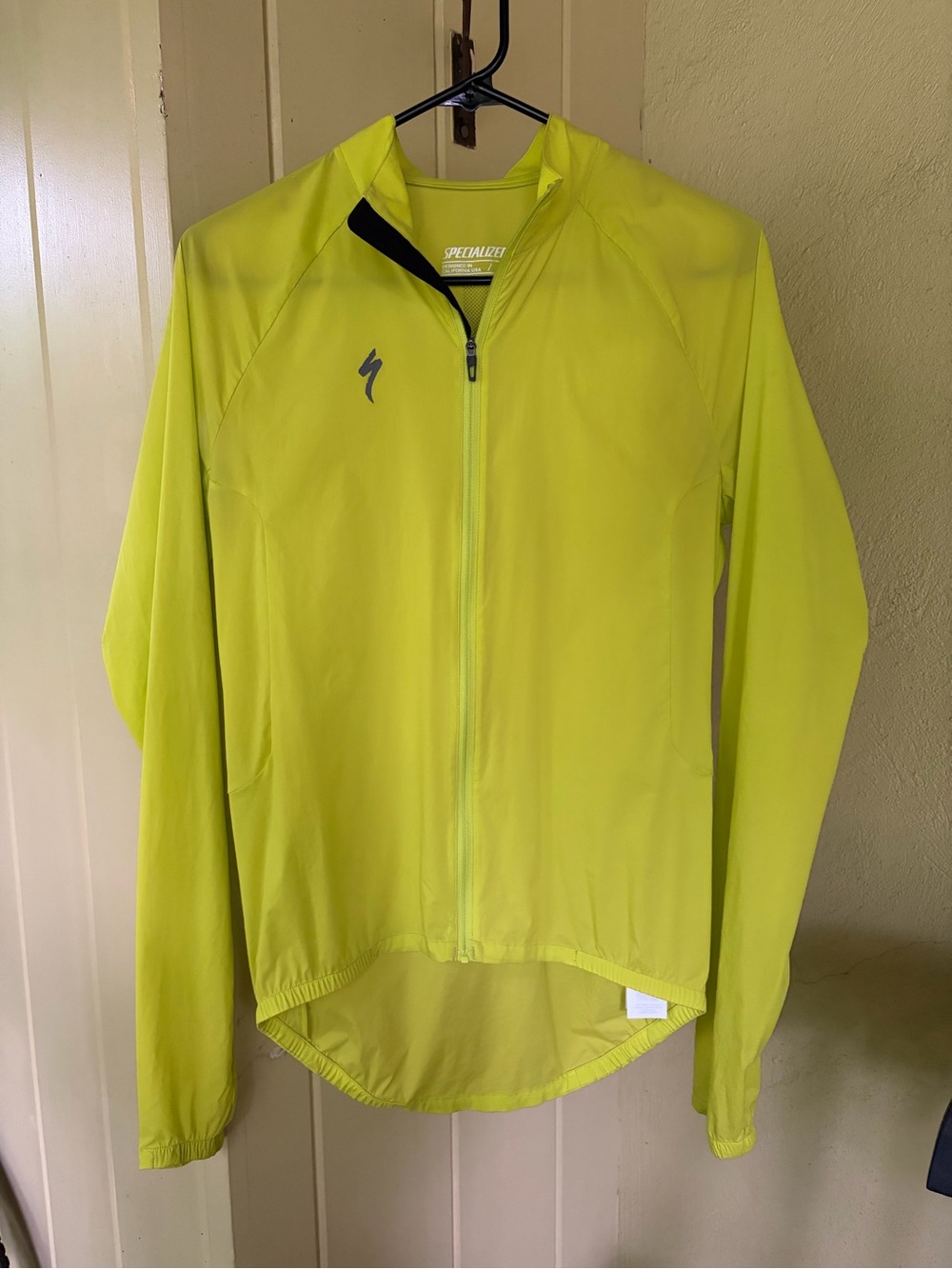 🚴🏻‍♀️Specialized Deflect Rain Jacket